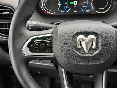 Used 2024 RAM ProMaster 3500 image 23