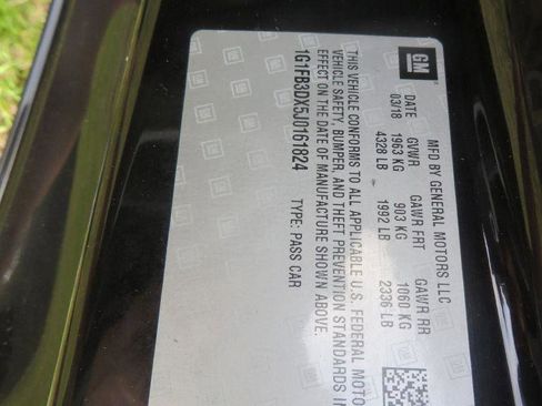 Used 2018 Chevrolet Camaro LT image 25