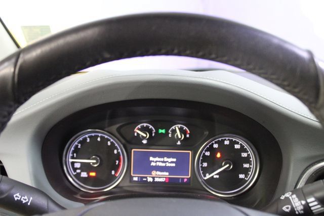 Used 2021 Buick Enclave Essence w/ Sound and Sites Package FWD image 19