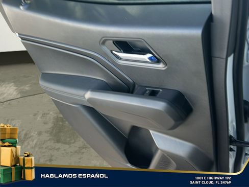 New 2025 Chevrolet Colorado LT w/ LT Convenience Package image 13