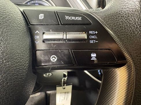 Used 2021 Hyundai Sonata SE w/ Preferred Accessory Package image 28