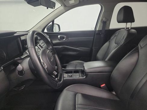Used 2023 Kia Sorento S FWD image 17