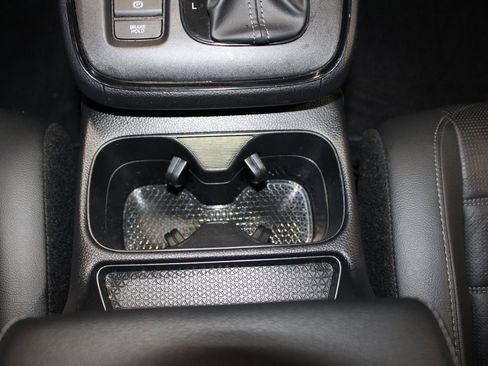 Used 2024 Honda CR-V EX-L image 34