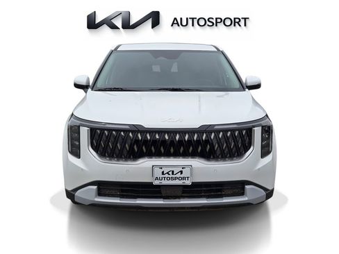 New 2026 Kia Carnival FWD image 2