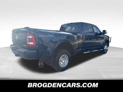 Used 2021 RAM 3500 Laramie w/ Safety Group B AWD/4WD image 10