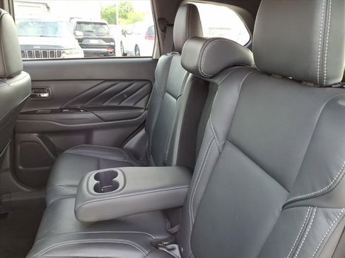 Used 2022 Mitsubishi Outlander SEL AWD/4WD image 12