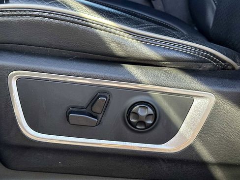 Used 2020 RAM 1500 Laramie w/ Sport Appearance Package image 14