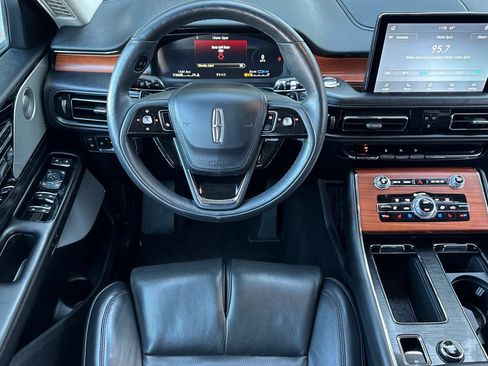 Certified 2021 Lincoln Aviator Grand Touring w/ Equipment Group 302A AWD/4WD image 14