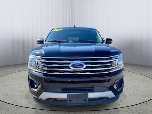 Used 2018 Ford Expedition Max XLT w/ Equipment Group 202A image 24