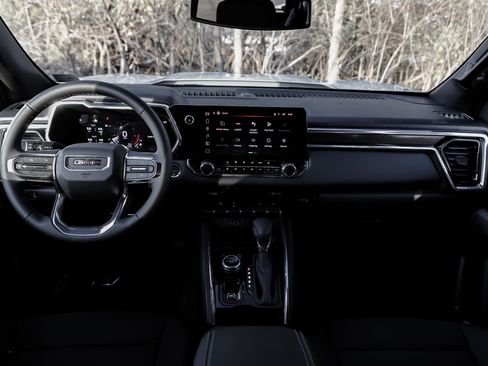 New 2026 GMC Canyon Elevation w/ Convenience Package image 19