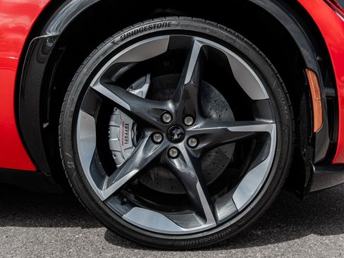 Used 2026 Ferrari Purosangue AWD/4WD image 16