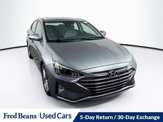 Used 2019 Hyundai Elantra Value Edition FWD video 1