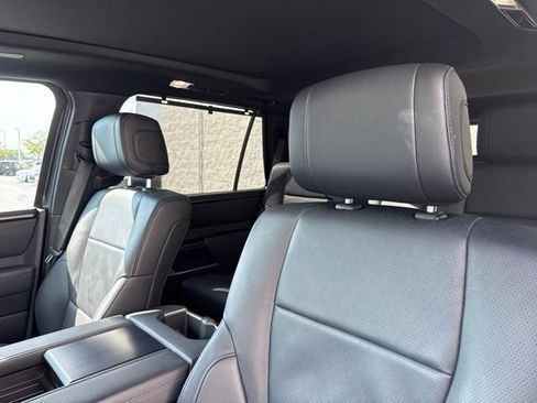 Used 2026 Toyota Sequoia Platinum AWD/4WD image 16