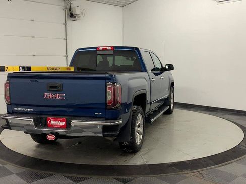 Used 2017 GMC Sierra 1500 SLT w/ SLT Premium Package AWD/4WD image 7