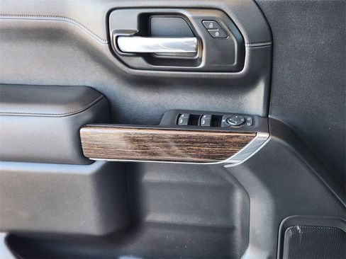 Used 2021 GMC Sierra 1500 Elevation image 25