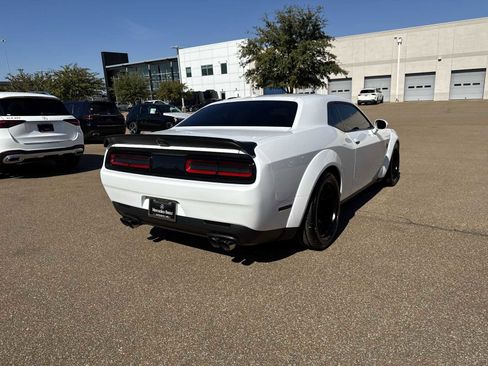 Used 2021 Dodge Challenger SRT Hellcat Redeye image 6
