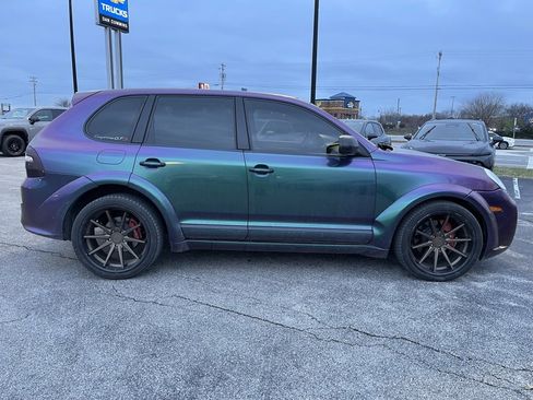 Used 2008 Porsche Cayenne GTS image 4