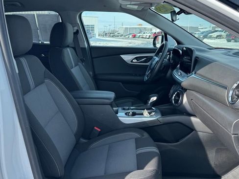 Used 2025 Chevrolet Blazer LT image 19