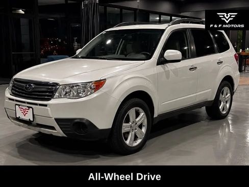 Used 2010 Subaru Forester 2.5X Premium AWD/4WD image 2