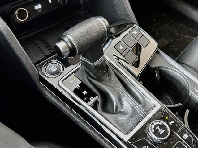 Certified 2024 Kia Sportage EX AWD/4WD image 17