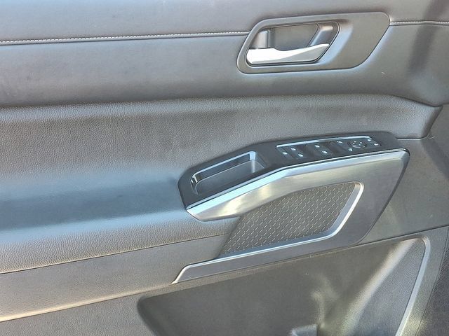 Used 2022 Nissan Pathfinder SL AWD/4WD image 21