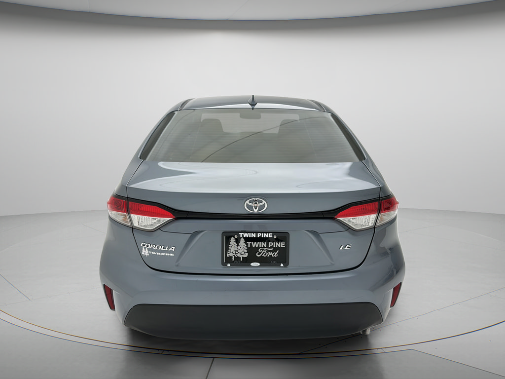 Used 2024 Toyota Corolla LE w/ LE Convenience Package FWD image 7