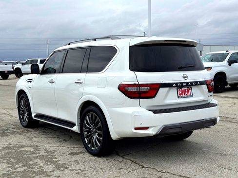 Used 2021 Nissan Armada Platinum w/ Captain's Chairs Package image 9