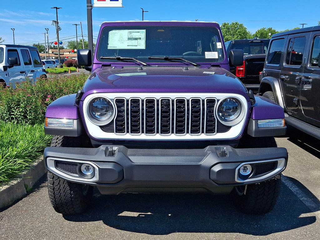 New 2026 Jeep Wrangler Unlimited Sahara w/ Whitecap Package AWD/4WD image 2