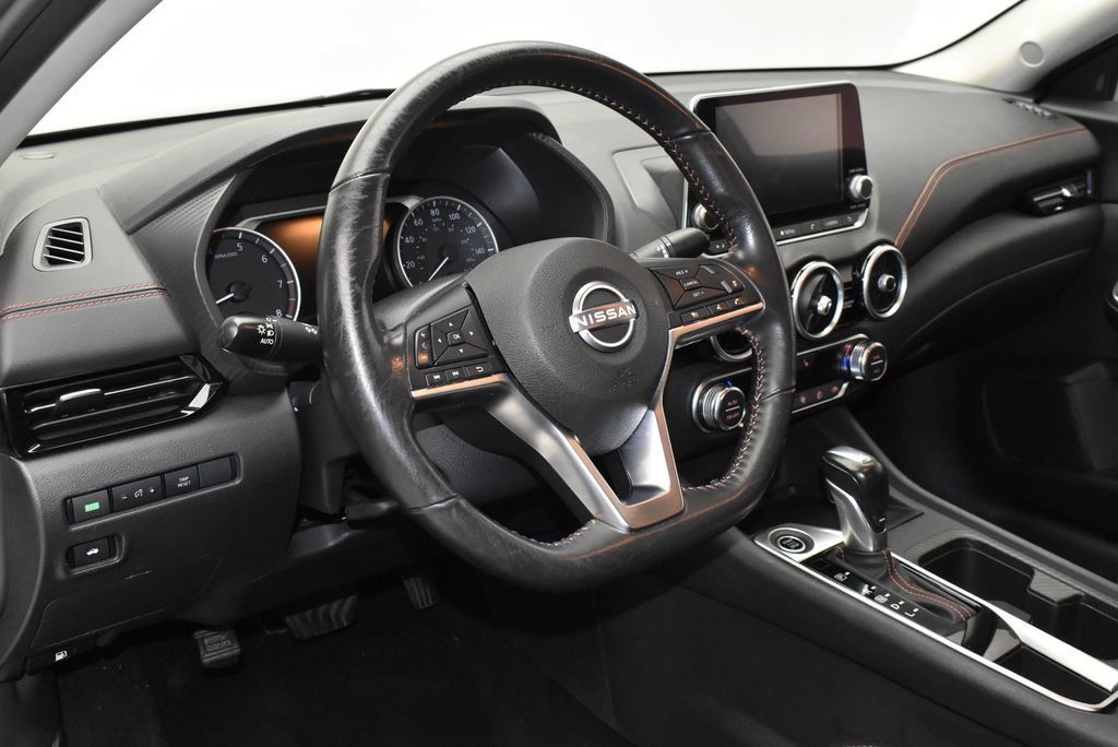 Used 2024 Nissan Sentra SR FWD image 15