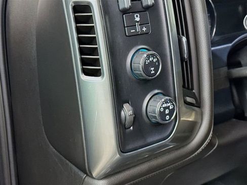 Used 2019 Chevrolet Silverado 2500 LTZ w/ Duramax Plus Package AWD/4WD image 10