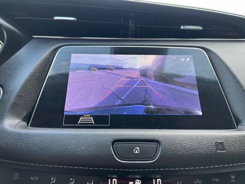 Used 2020 Cadillac XT4 Luxury w/ Cold Weather Package image 38