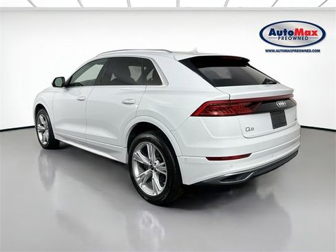 Used 2023 Audi Q8 Premium w/ Convenience Package image 6
