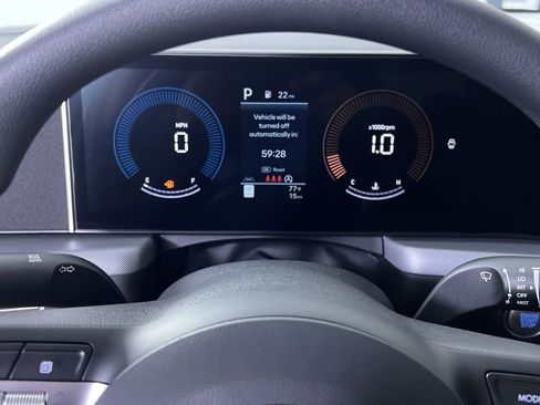 Used 2025 Hyundai Sonata SE image 17