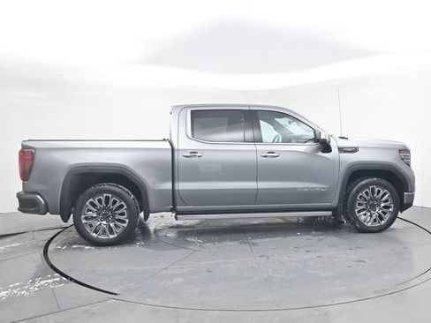 Used 2023 GMC Sierra 1500 Denali Ultimate AWD/4WD image 8