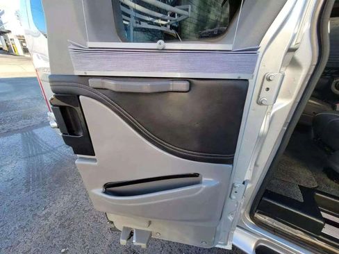 Used 2017 Ford Transit 150 148 Low Roof w/ Exterior Upgrade Package RWD image 40