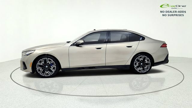 Used 2026 BMW i5 eDrive40 w/ M Sport Package RWD image 5