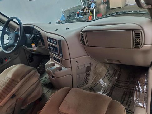 Used 2003 Chevrolet Astro 3dr Extended Length Cargo image 12