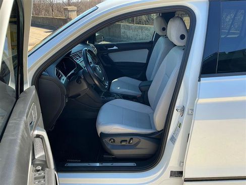 Used 2019 Volkswagen Tiguan SEL Premium R-Line AWD/4WD image 27