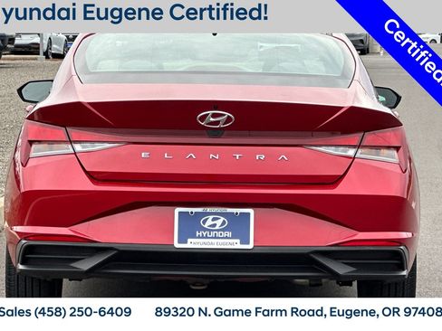 Used 2023 Hyundai Elantra SEL w/ Convenience Package image 4