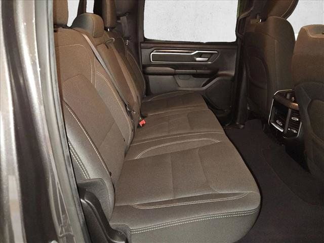 Used 2019 RAM 1500 Big Horn AWD/4WD image 17