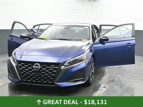 Used 2024 Nissan Altima 2.5 SR image 53