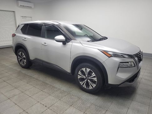 Used 2023 Nissan Rogue SV image 11