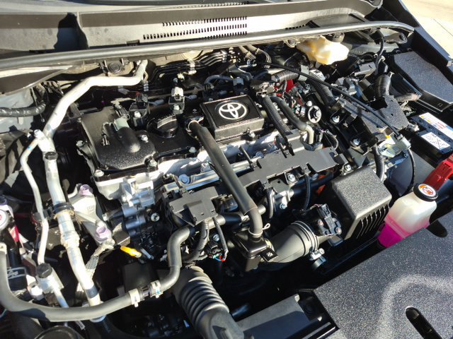 Used 2025 Toyota Corolla SE w/ SE Premium Package FWD image 25