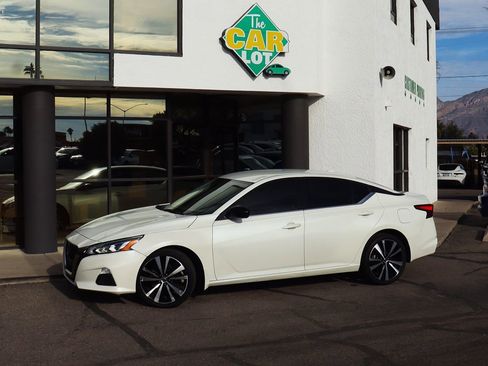 Used 2020 Nissan Altima 2.5 SR image 4