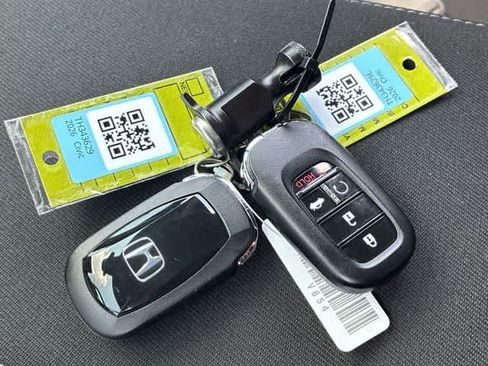 Used 2026 Honda Civic Sport image 38