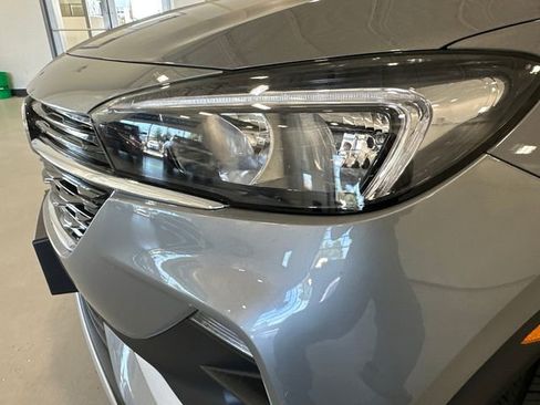 Used 2023 Buick Encore GX Select w/ Safety Package II FWD image 13