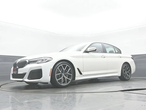 Used 2023 BMW 530i xDrive w/ M Sport Package AWD/4WD image 30