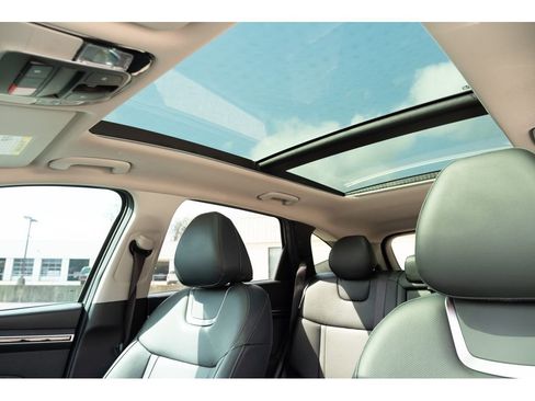 Used 2022 Hyundai Tucson Limited w/ Cargo Package image 15