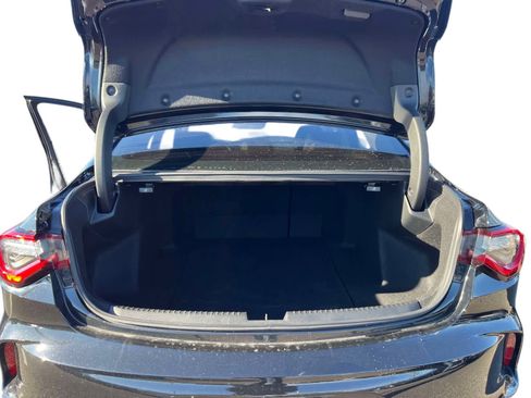 Used 2023 Acura TLX image 8
