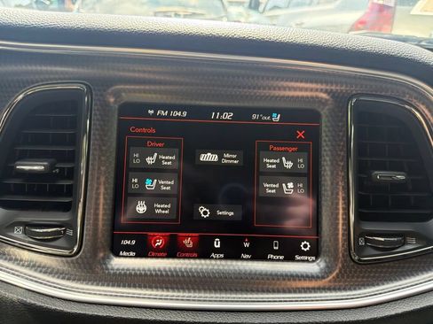 Used 2018 Dodge Challenger SRT Hellcat RWD image 17